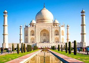 Taj Mahal Guided Tour With Monuments